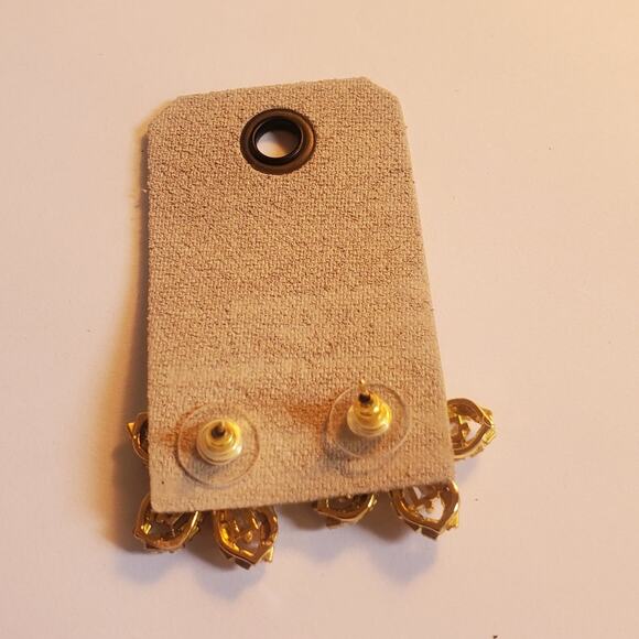 Anthropologie Pearl Beaded Flower Stud Earrings New With Tags "1 - Picture 7 of 8